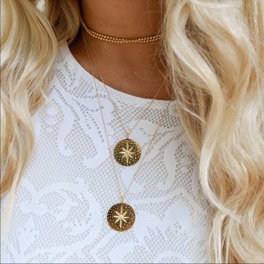 “GRACIE” 💫 Wanderlust Double pendant Gold choker - Picture 1 of 5